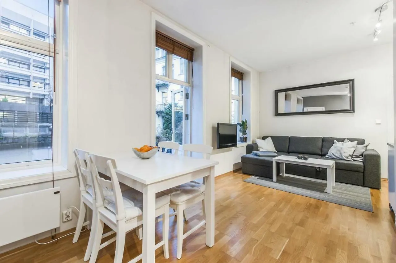 Modern Apartment In City Centre Μπέργκεν